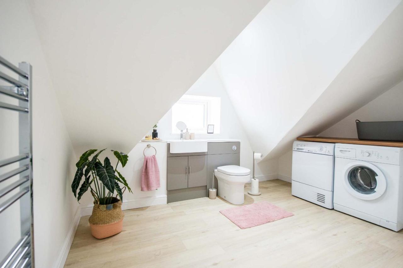 1 Bed Central Cardiff Loft Apartment Near Stadium Exteriör bild